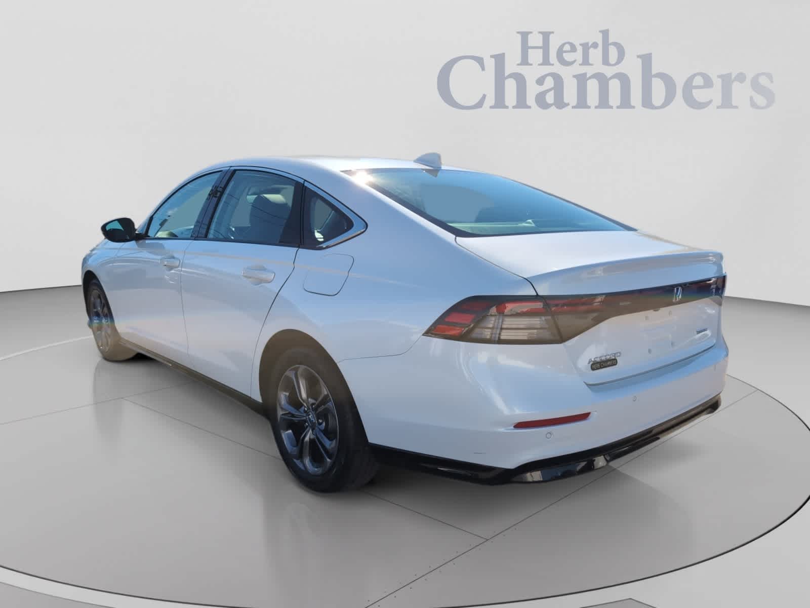 Used 2024 Honda Accord Hybrid EX-L Sedan