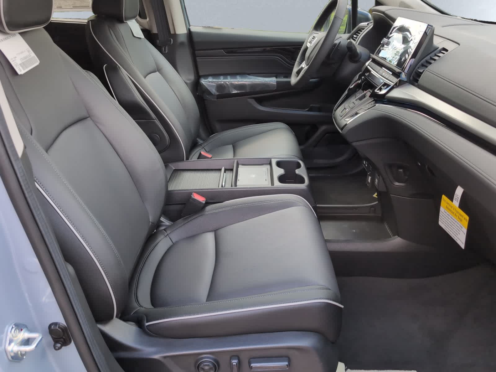 new 2026 Honda Odyssey car, priced at $49,995