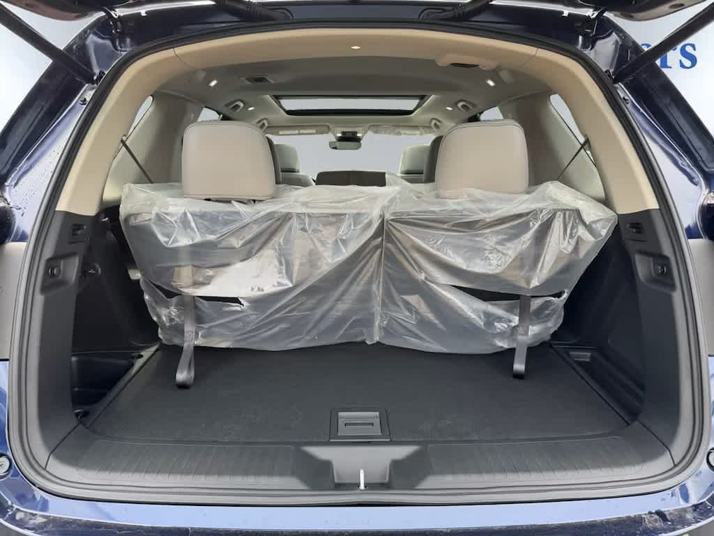 2025 Honda Pilot Touring photo 3