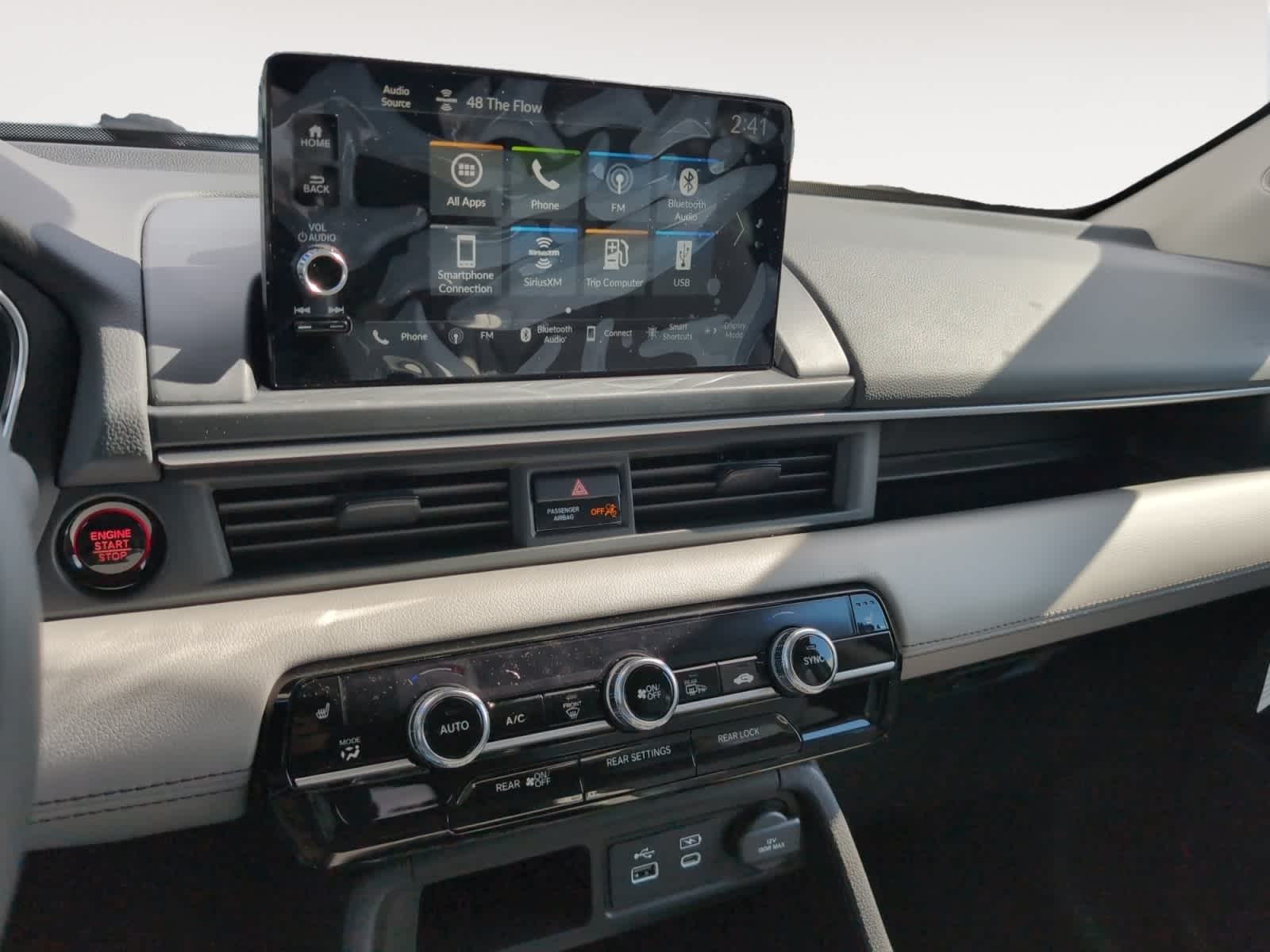 new 2025 Honda Pilot car, priced at $47,550