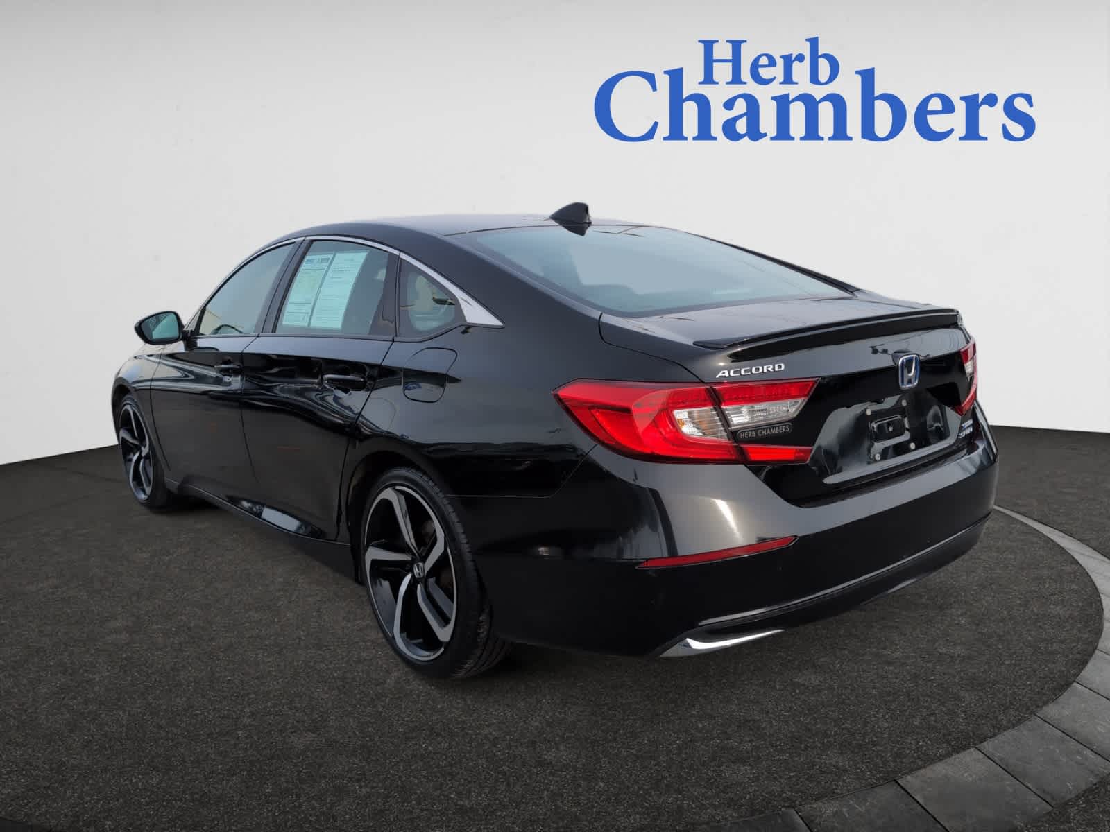 2022 Honda Accord Hybrid Sport photo 3