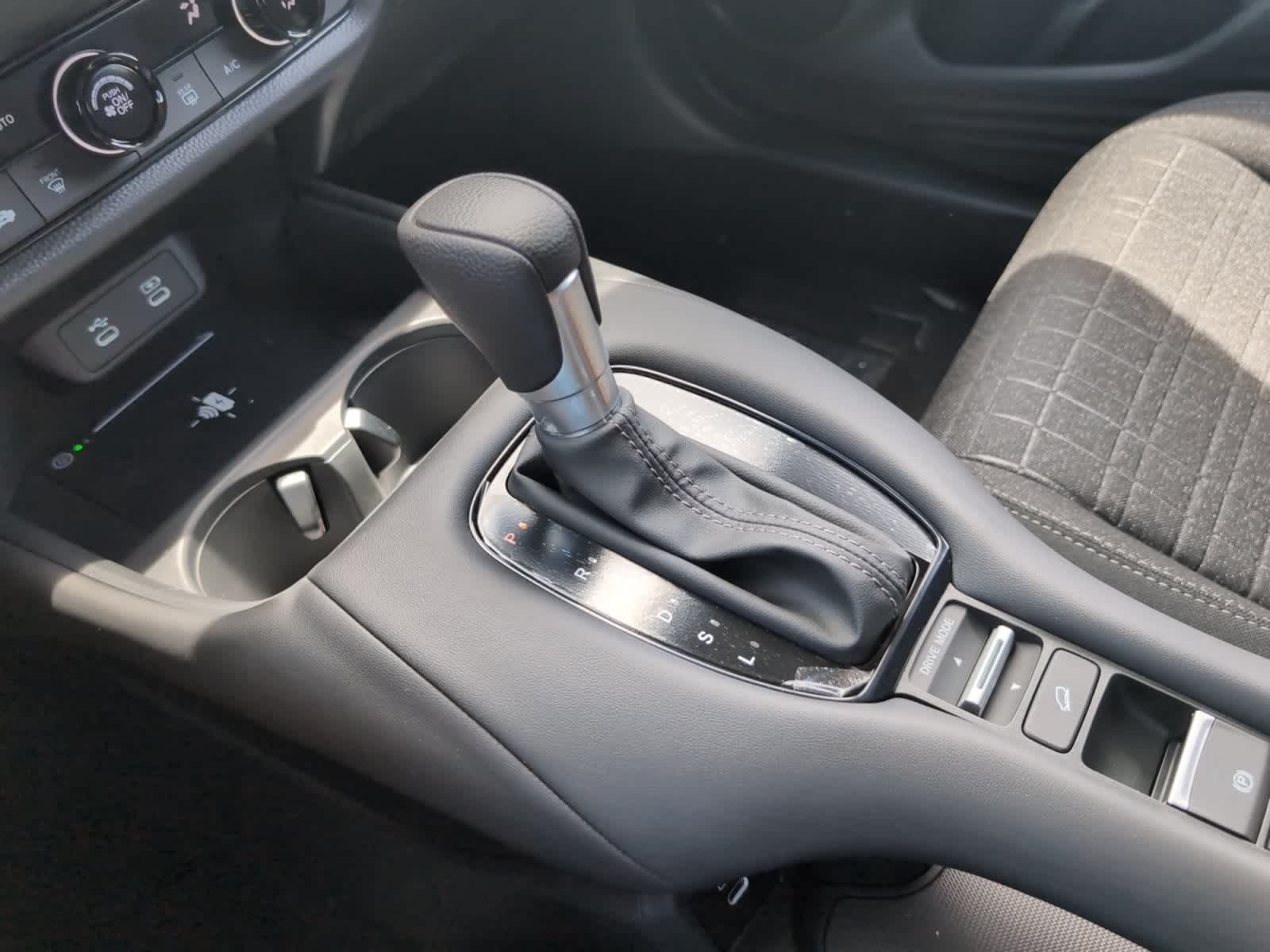new 2027 Honda HR-V car, priced at $30,005