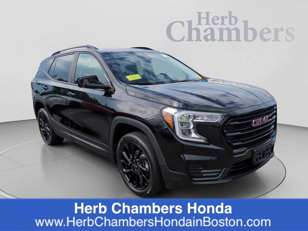 Used 2023 GMC Terrain SLE SUV