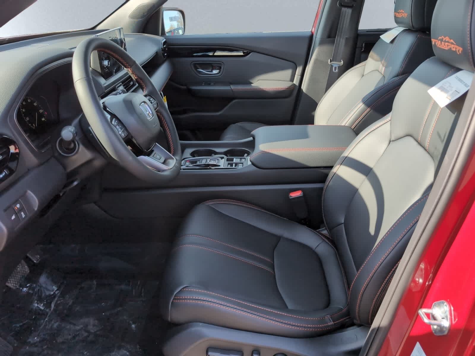 new 2025 Honda Pilot car, priced at $51,350