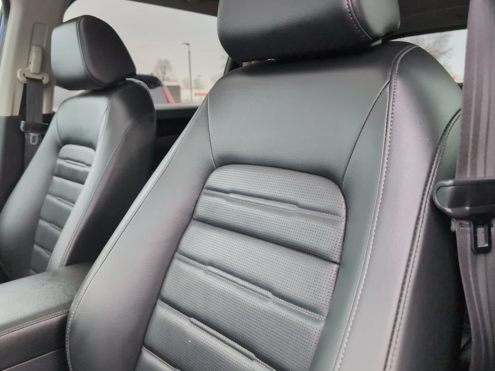 used 2024 Honda CR-V car, priced at $33,699