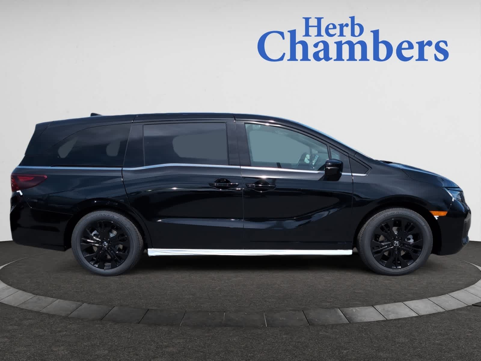 new 2026 Honda Odyssey car, priced at $45,390