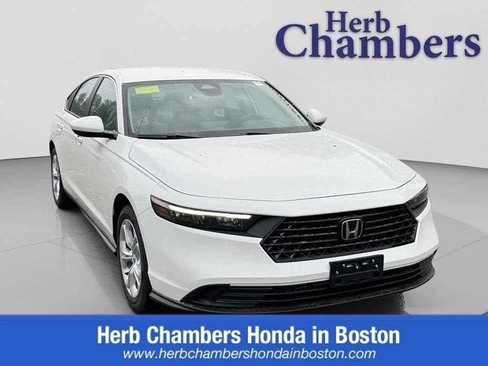 2026 Honda Accord 1.5T LX CVT's photo