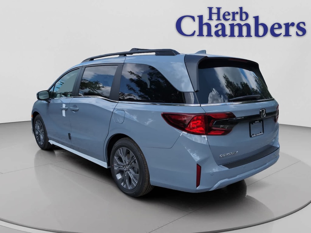 New 2026 Honda Odyssey Touring Van Passenger
