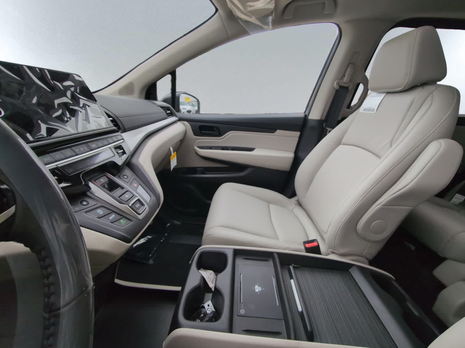 new 2026 Honda Odyssey car, priced at $44,290