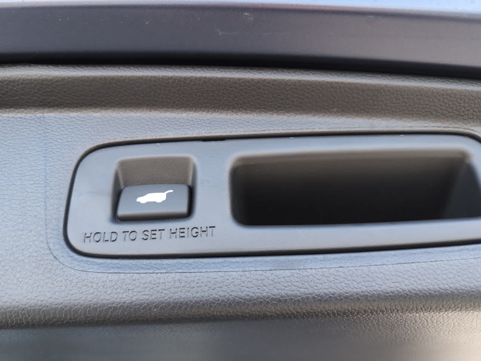 new 2026 Honda CR-V Hybrid car, priced at $41,675