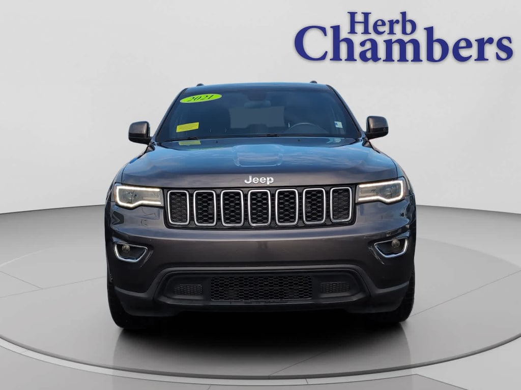 Used 2021 Jeep Grand Cherokee Laredo SUV