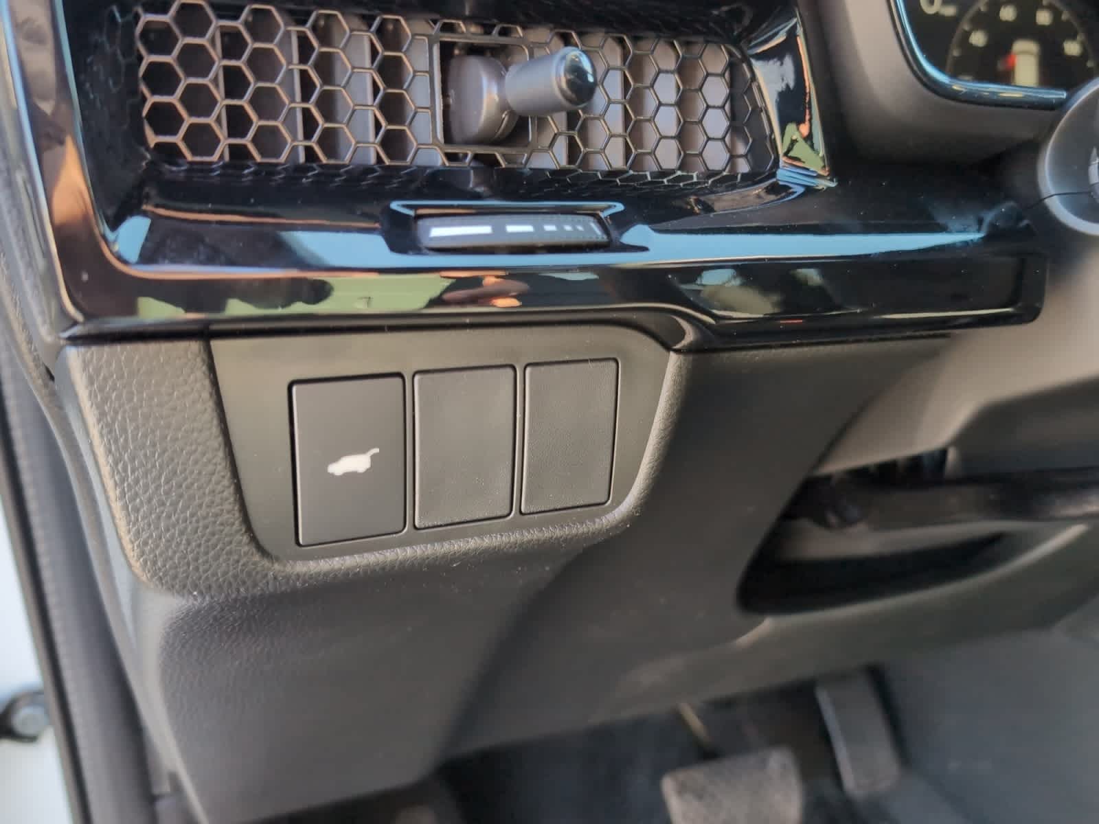 new 2026 Honda CR-V Hybrid car, priced at $44,455