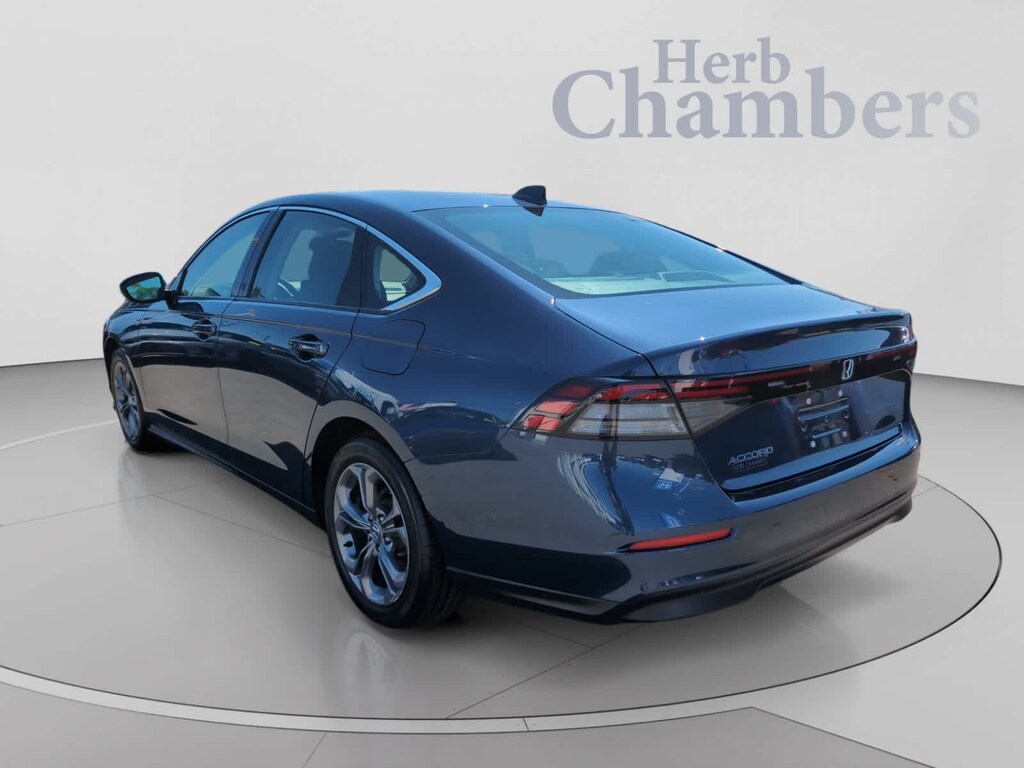 Used 2024 Honda Accord EX Sedan