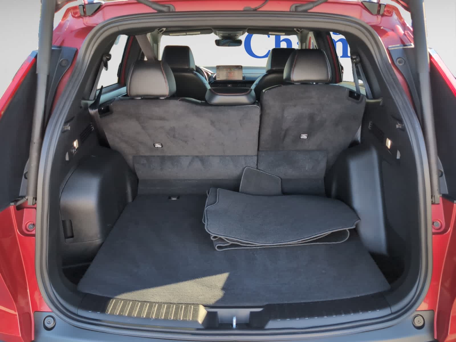 2023 Honda CR-V Hybrid Sport Touring photo 2