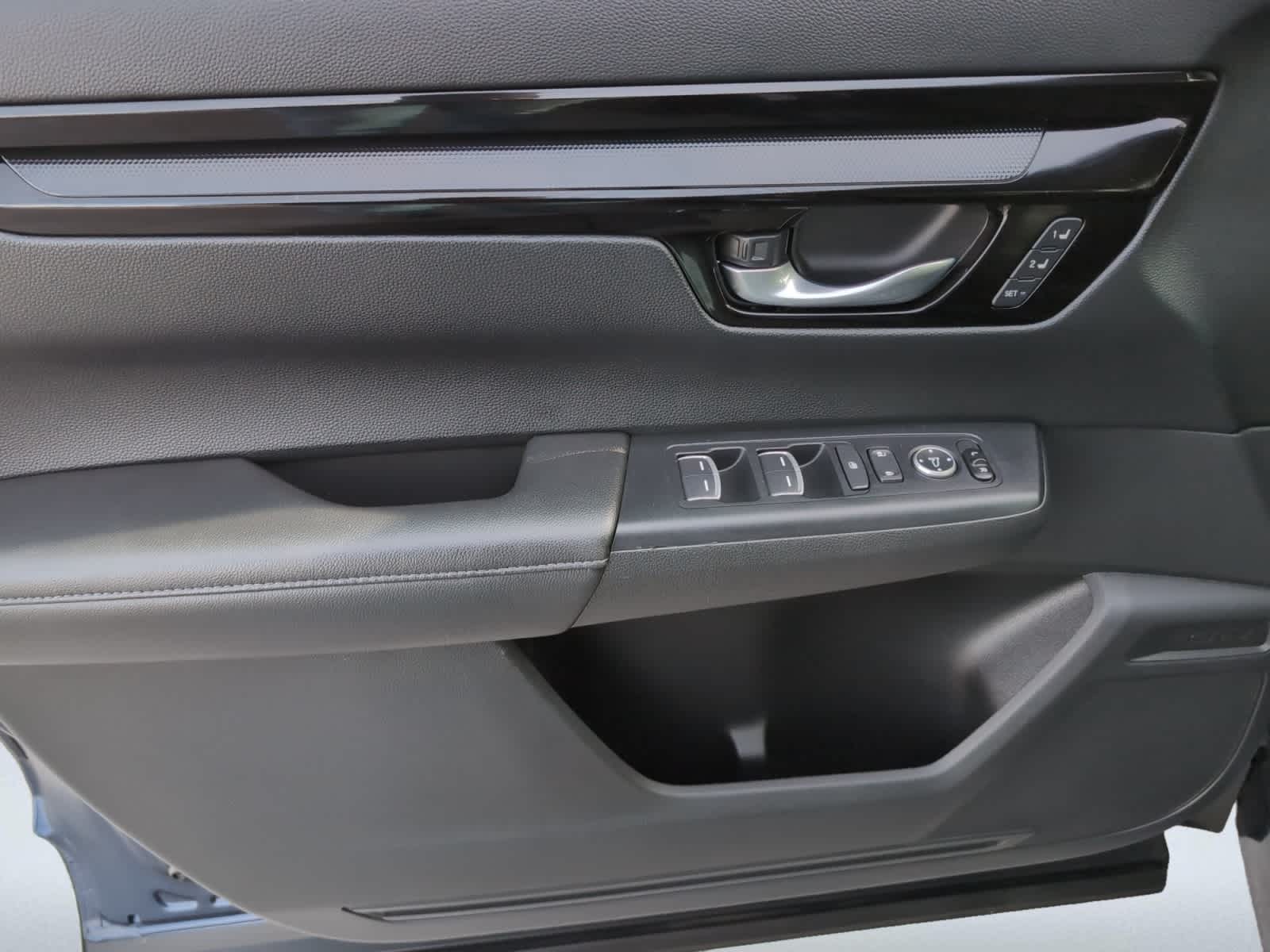 used 2024 Honda CR-V car, priced at $32,498