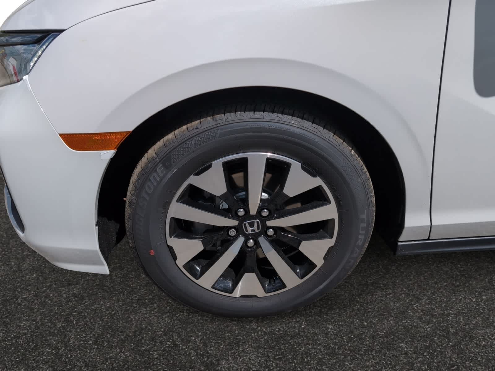 new 2026 Honda Odyssey car, priced at $44,745