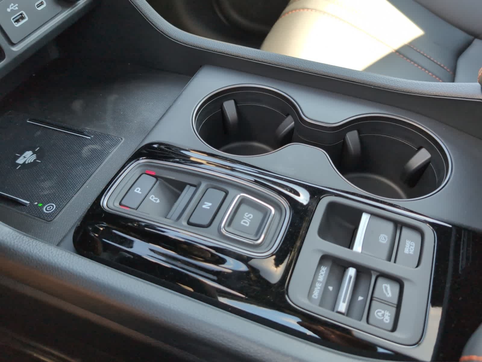 new 2025 Honda Pilot car, priced at $51,350