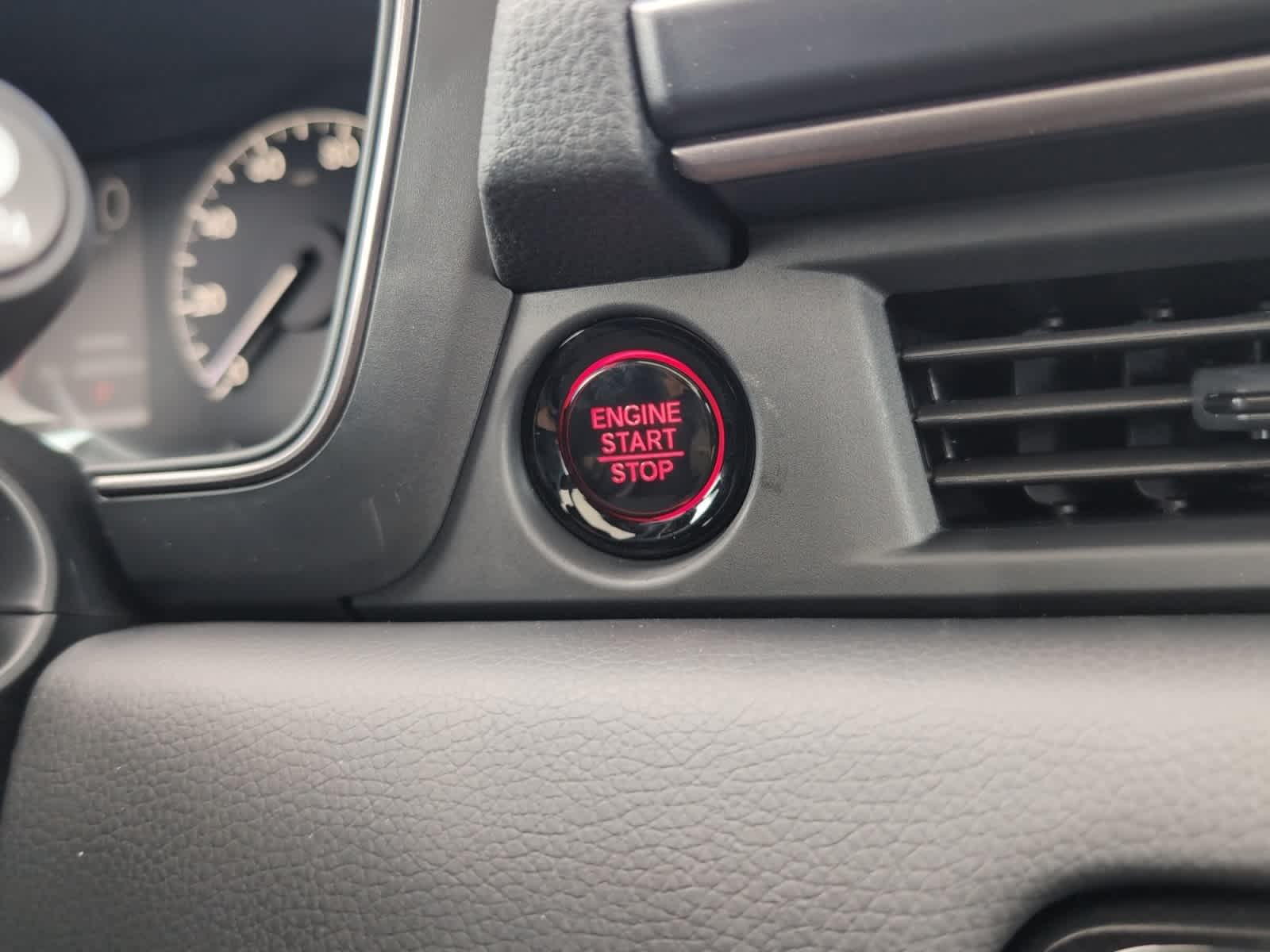 new 2025 Honda Pilot car, priced at $51,350