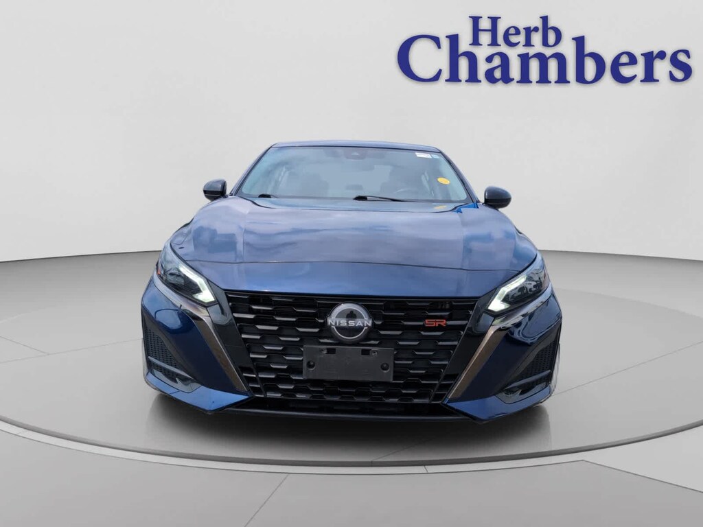 Used 2023 Nissan Altima 2.5 SR Sedan