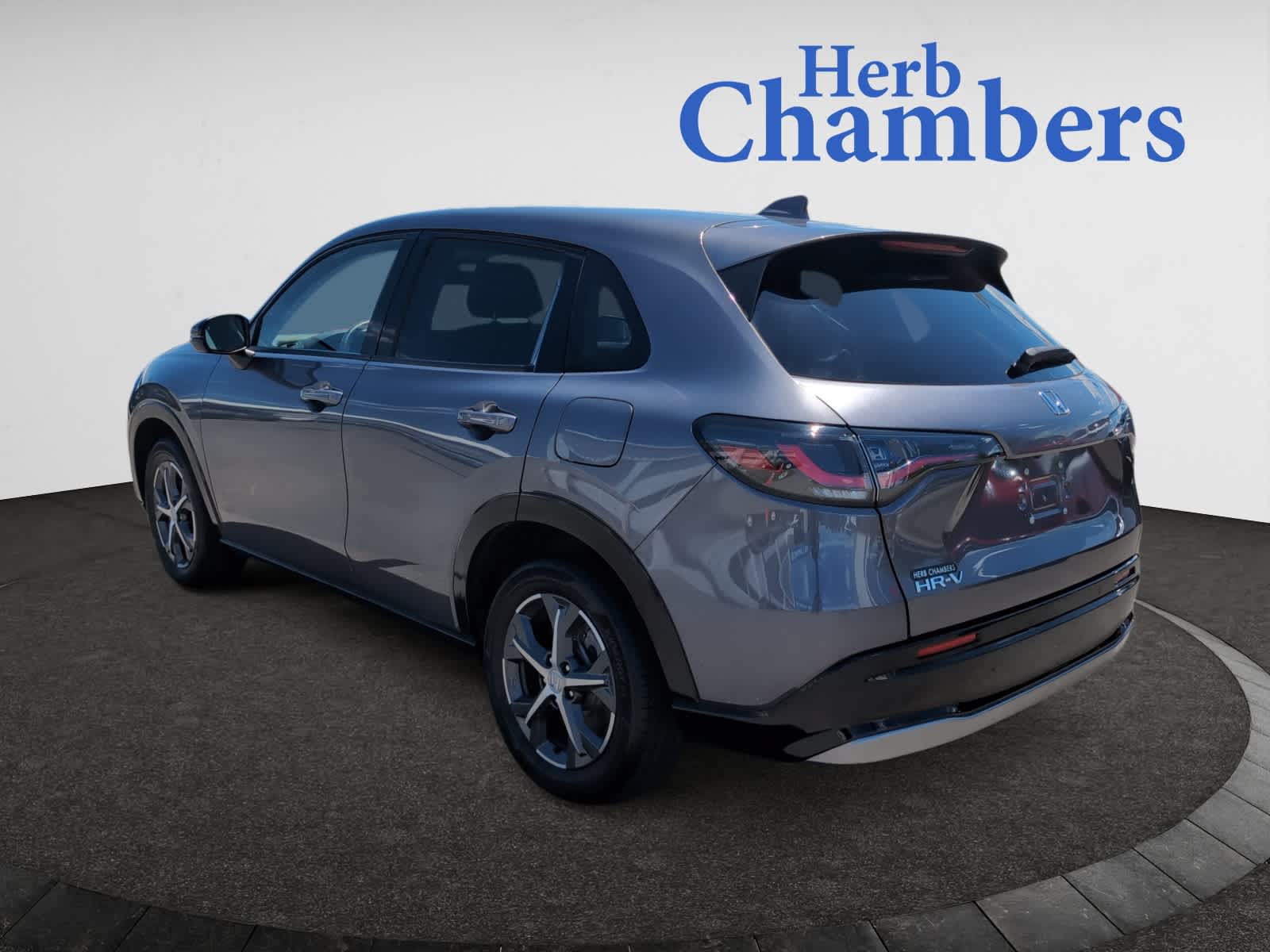 2024 Honda HR-V EX-L photo 3