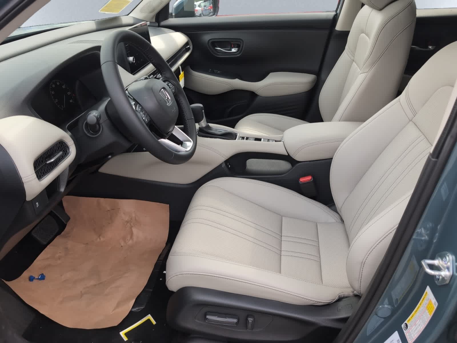 new 2026 Honda HR-V car, priced at $31,955