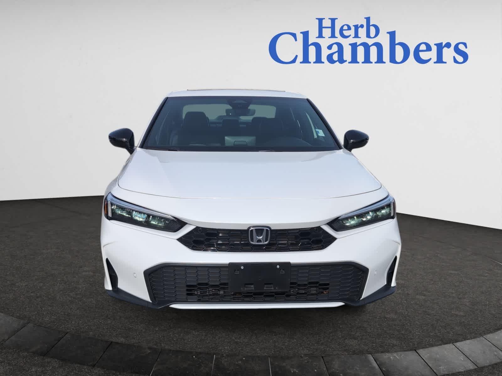 2025 Honda Civic Hybrid Sport Touring photo 2