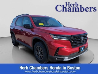 New 2025 Honda Pilot TrailSport SUV near Boston
