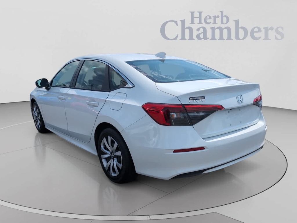 Used 2022 Honda Civic LX Sedan