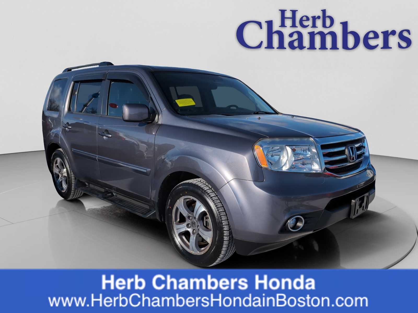 2015 Honda Pilot SE's photo