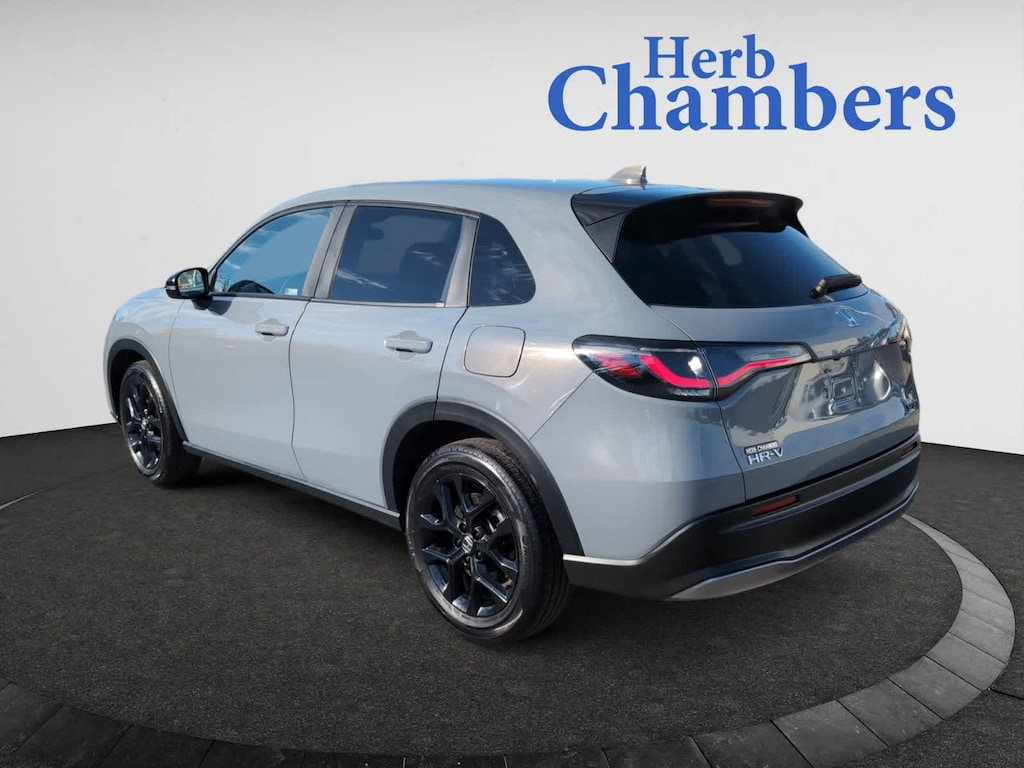 Used 2024 Honda HR-V Sport w/BSI SUV