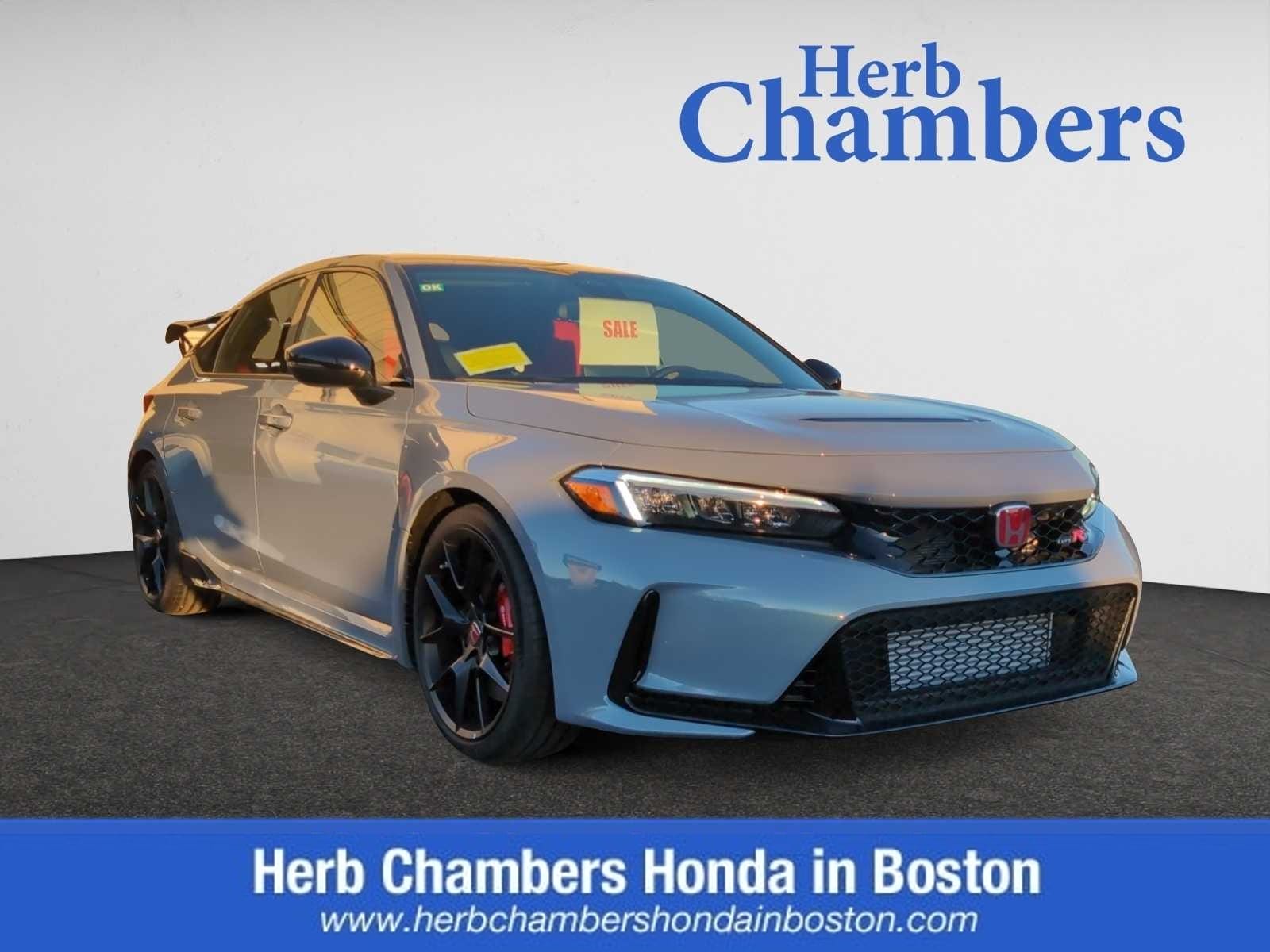 new 2025 Honda Civic Type R car, priced at $47,545
