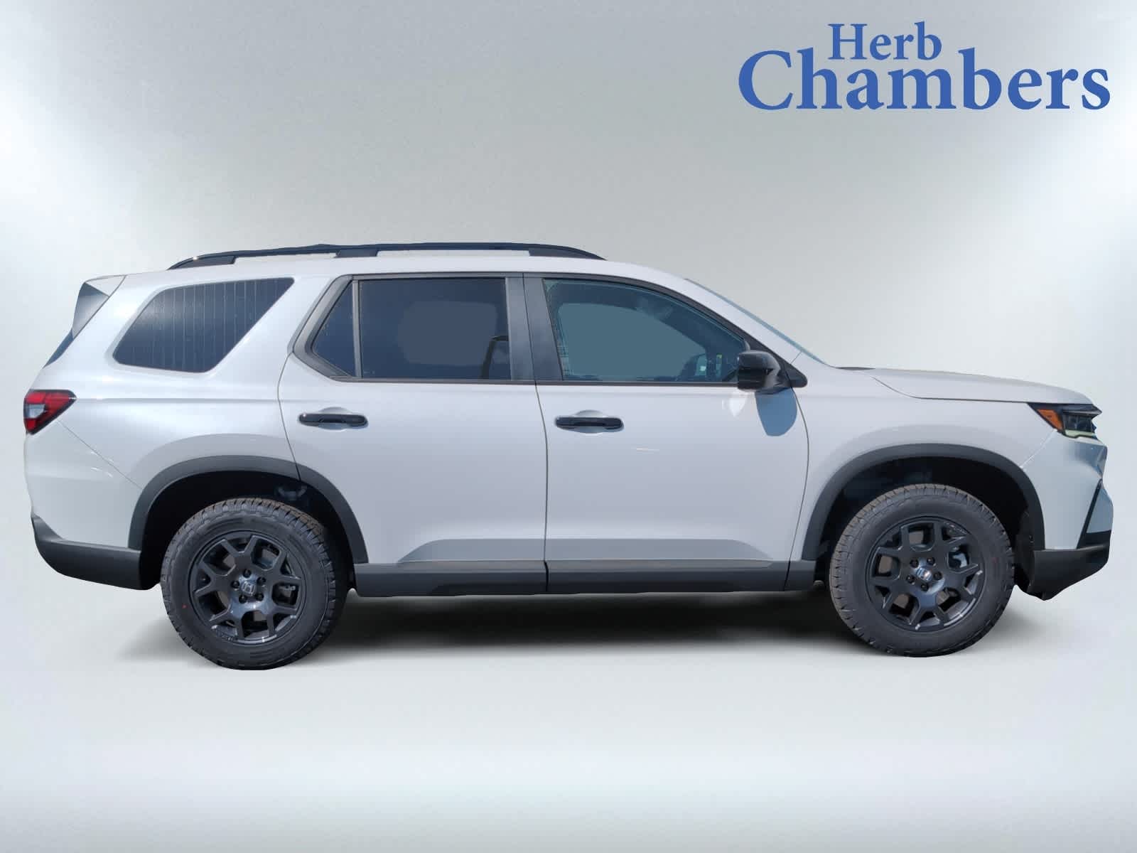 new 2025 Honda Pilot car, priced at $51,350