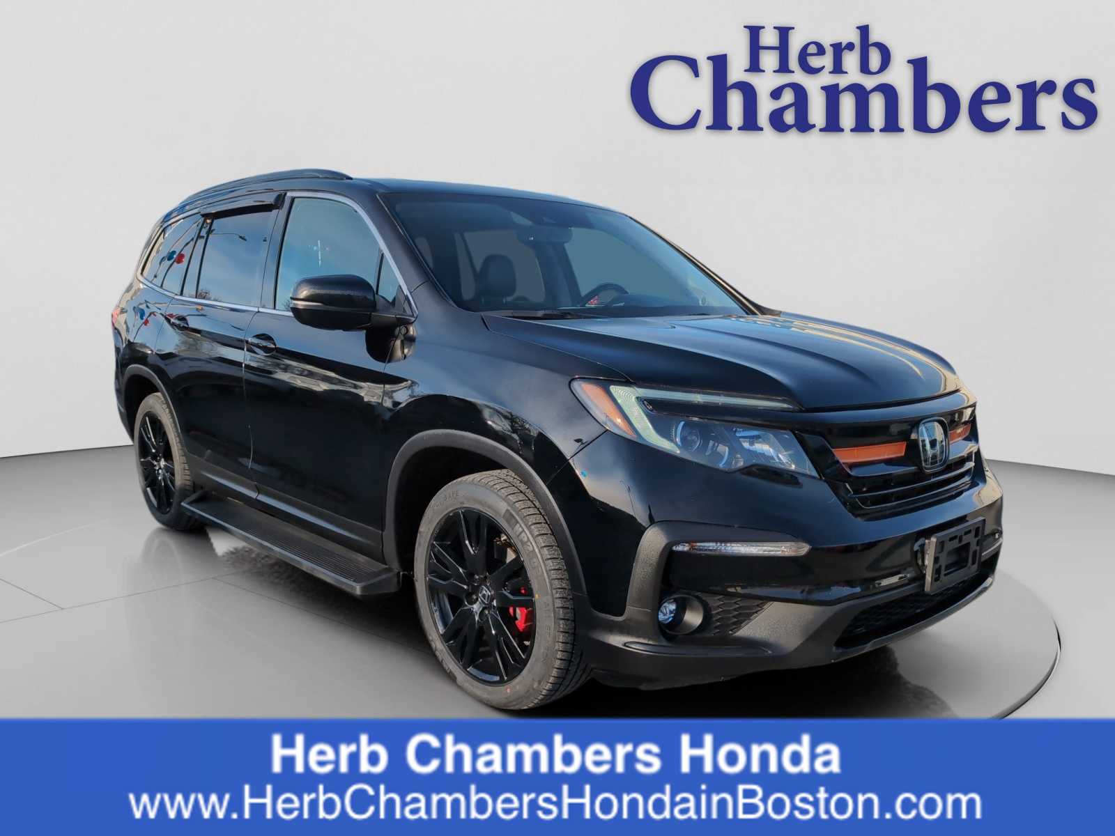 2021 Honda Pilot SE's photo