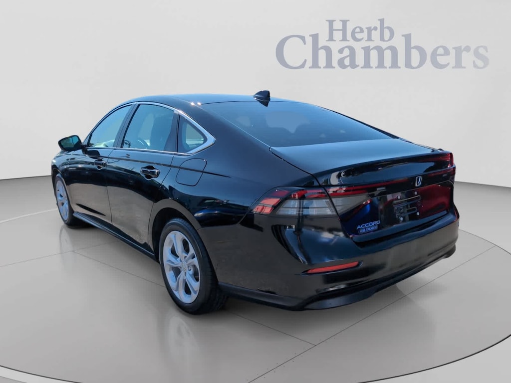 Used 2025 Honda Accord LX Sedan