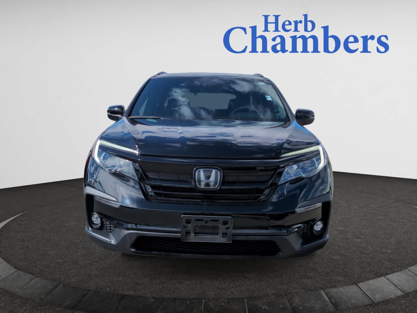 2022 Honda Pilot Sport photo 2