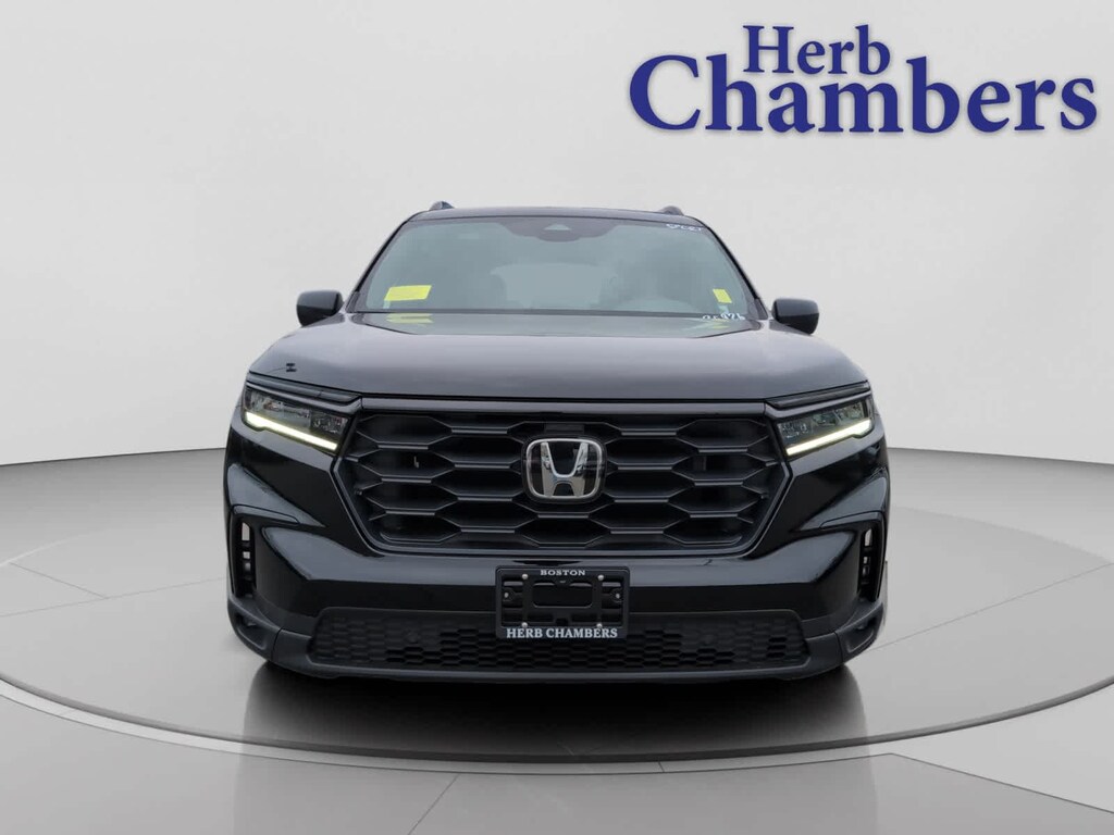 New 2025 Honda Pilot Sport SUV