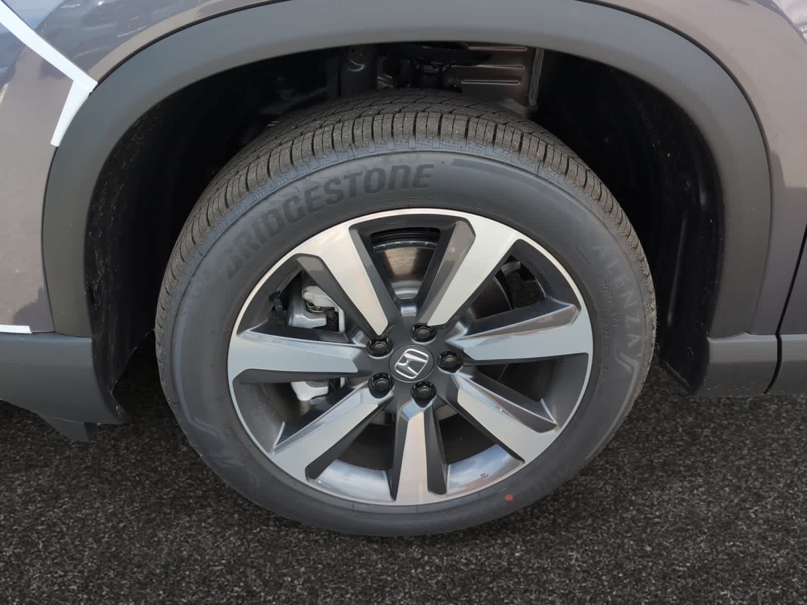 new 2025 Honda Pilot car, priced at $52,995