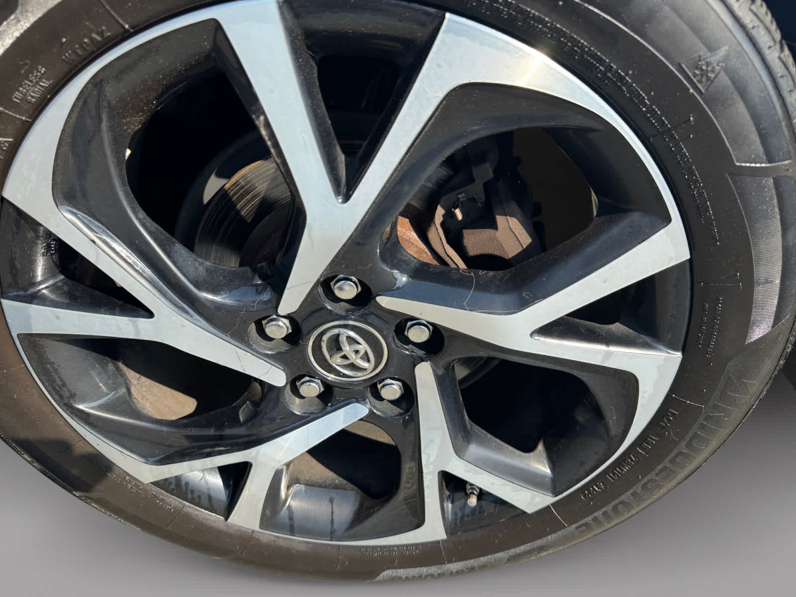 View vehicle photo 6