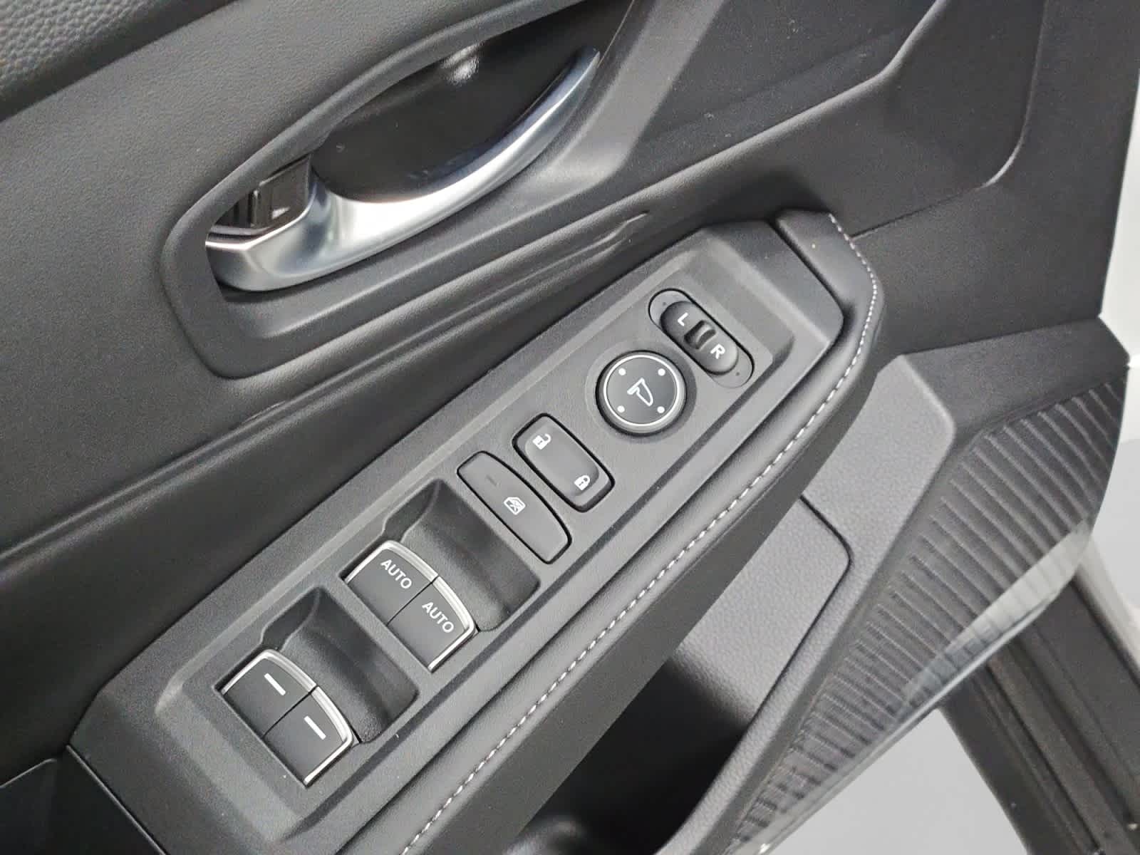 new 2025 Honda Accord Hybrid car