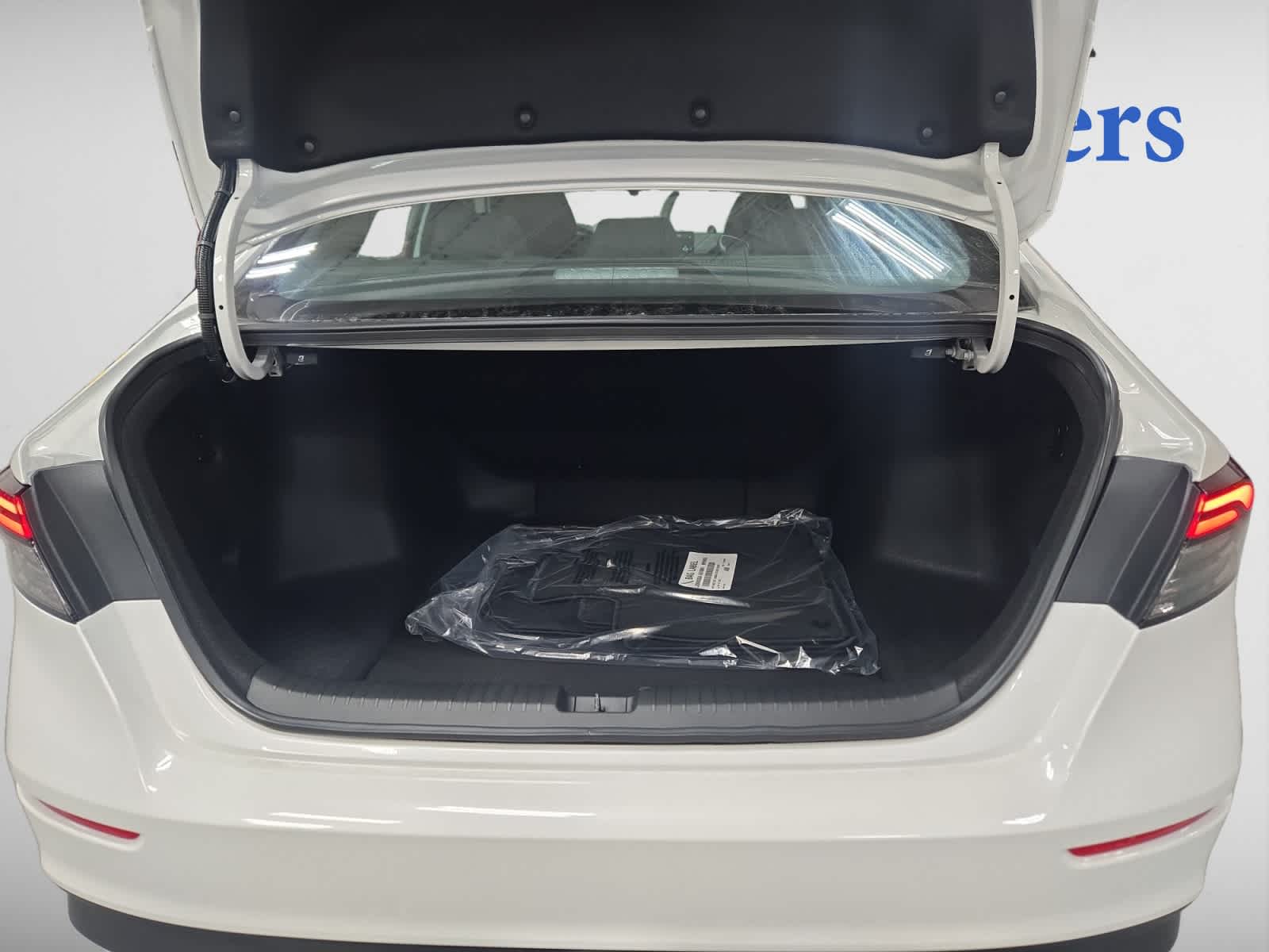 new 2025 Honda Accord Hybrid car