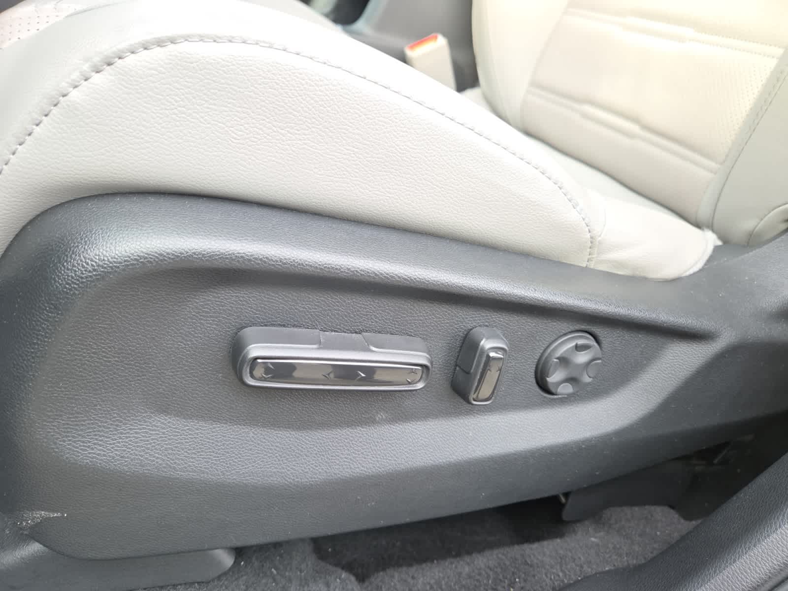 used 2019 Honda CR-V car, priced at $23,998