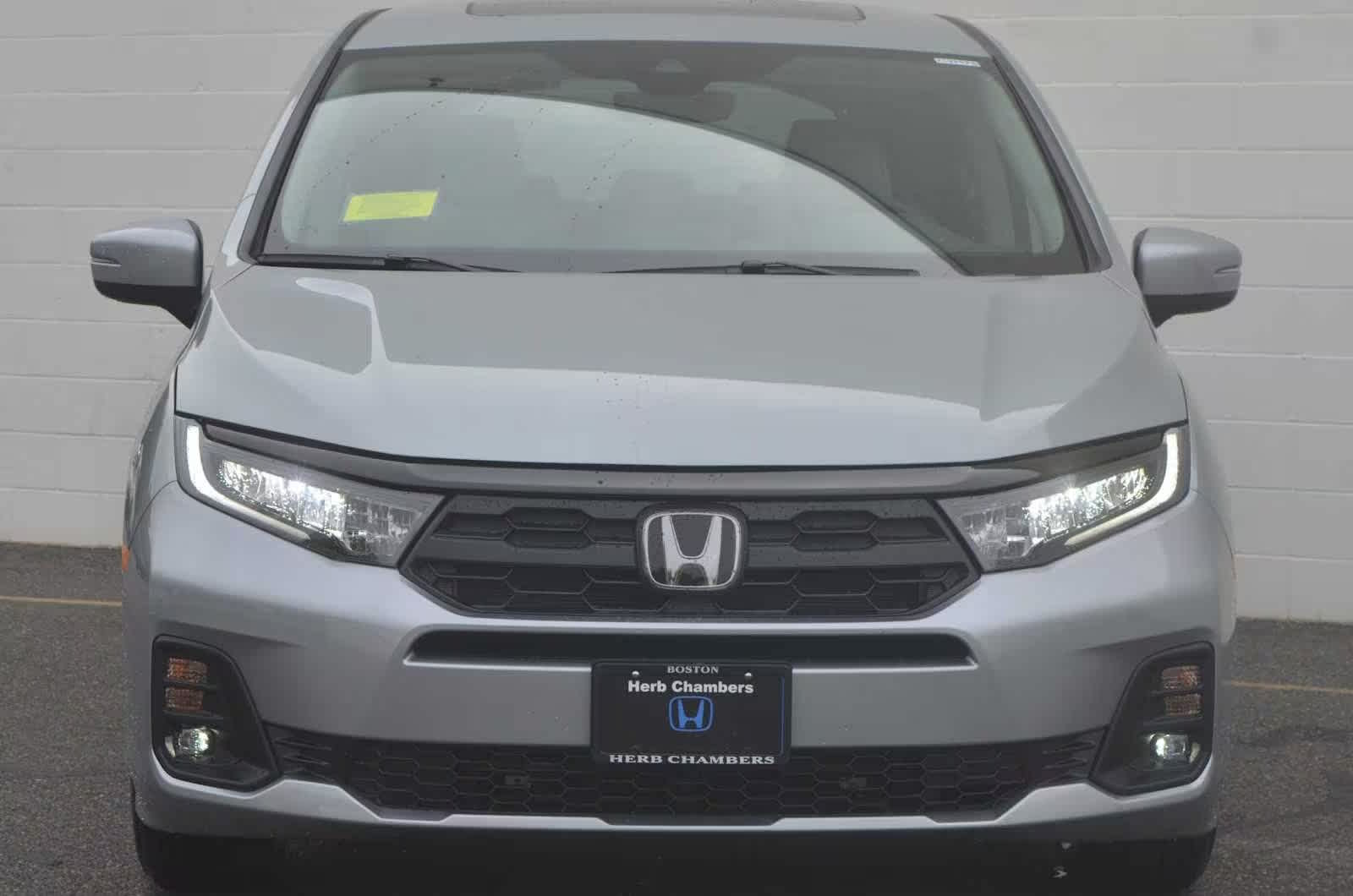 2026 Honda Odyssey EX-L photo 2