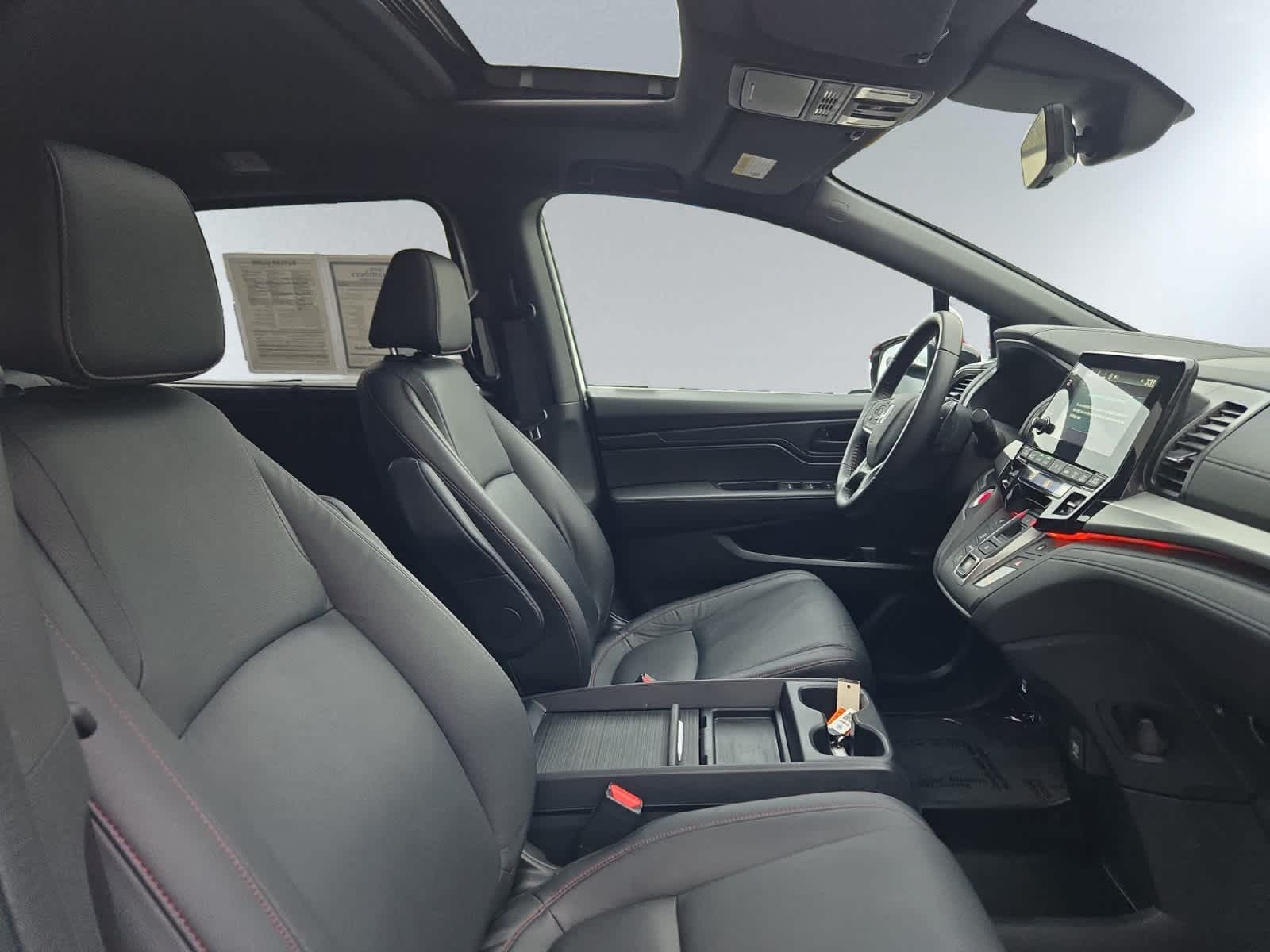 used 2024 Honda Odyssey car, priced at $34,998