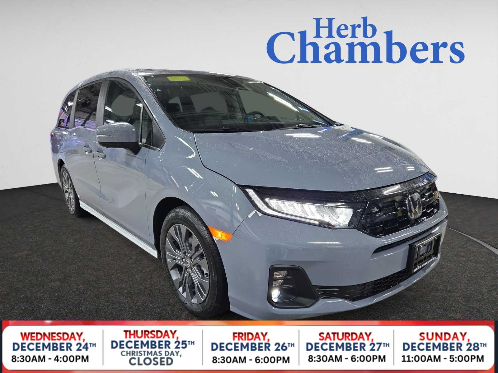 2026 Honda Odyssey Touring's photo