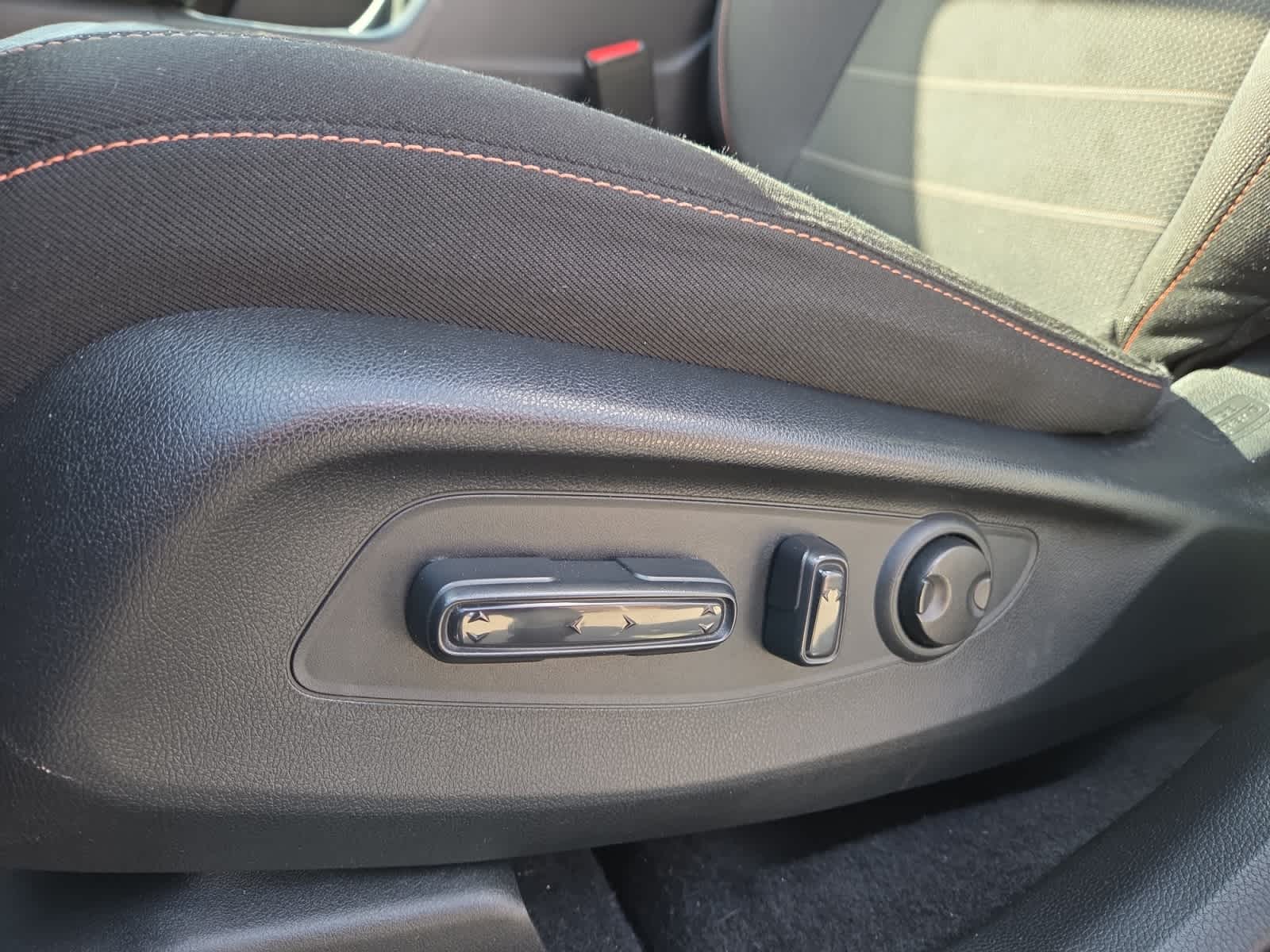 used 2024 Honda CR-V Hybrid car, priced at $32,998