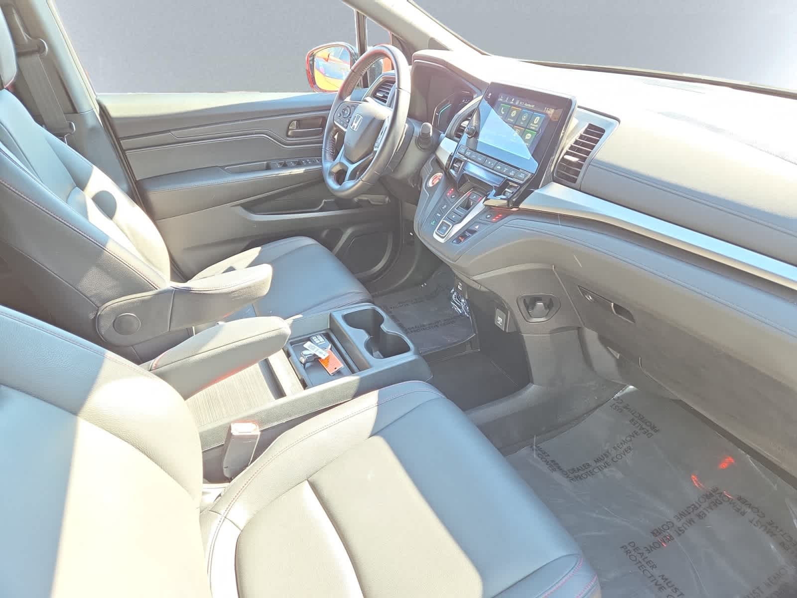 used 2023 Honda Odyssey car, priced at $38,998