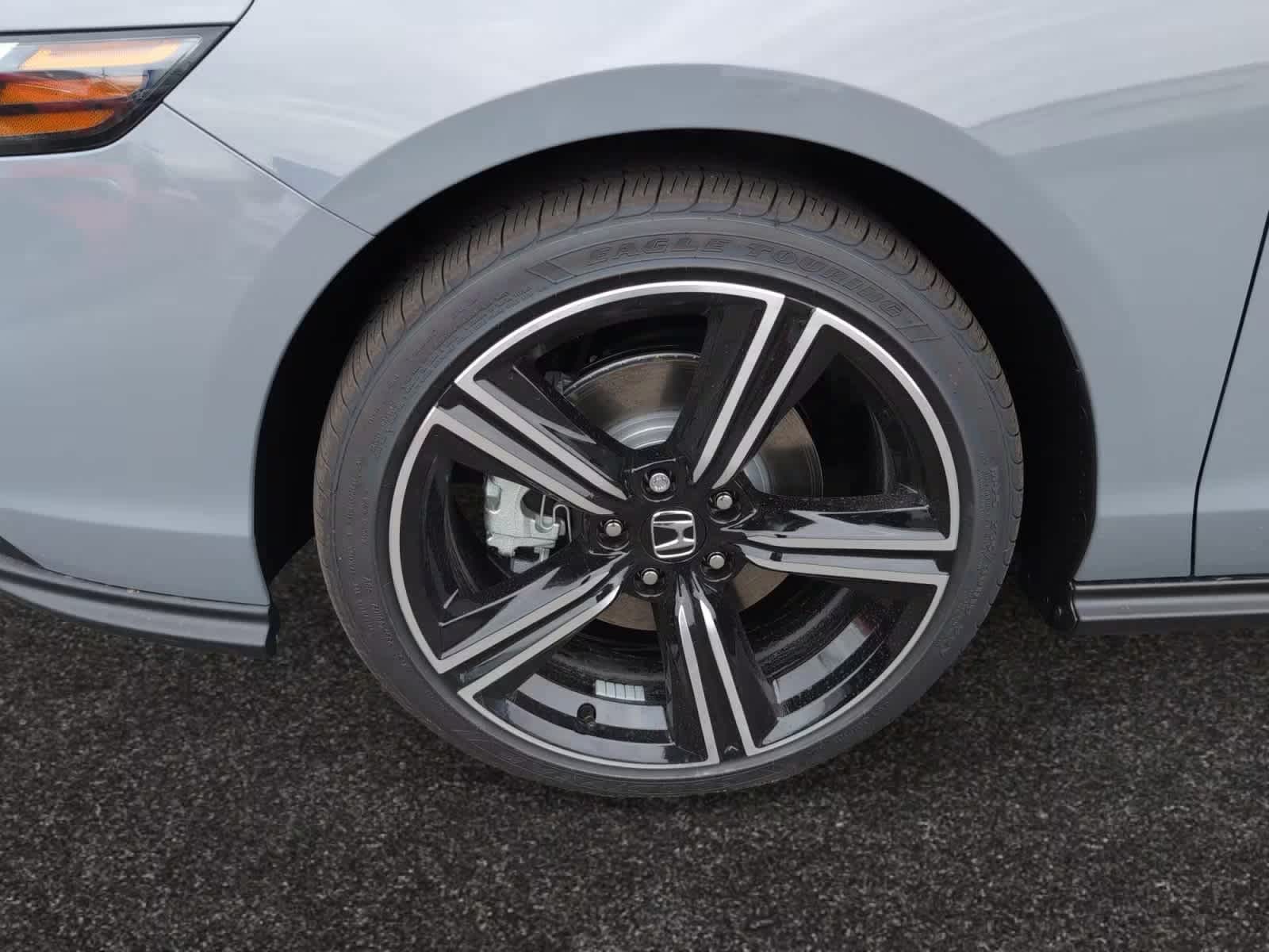 new 2025 Honda Accord Hybrid car