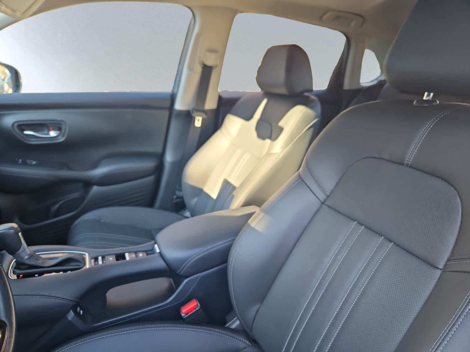 used 2025 Honda HR-V car, priced at $28,998