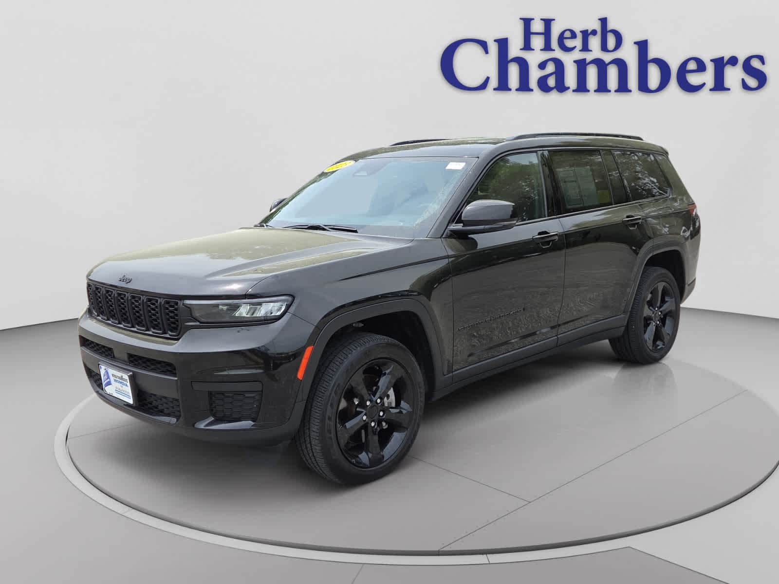 used 2023 Jeep Grand Cherokee car, priced at $33,998