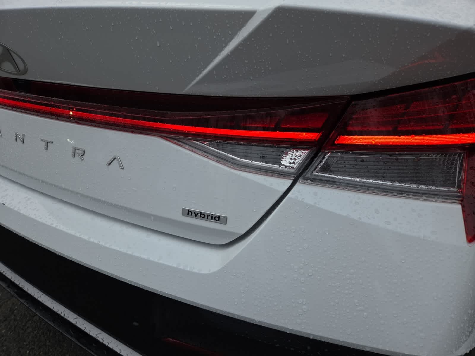 used 2024 Hyundai Elantra Hybrid car, priced at $18,998